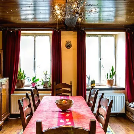 Relax @ Maison Sax 홈스테이 Oppagne